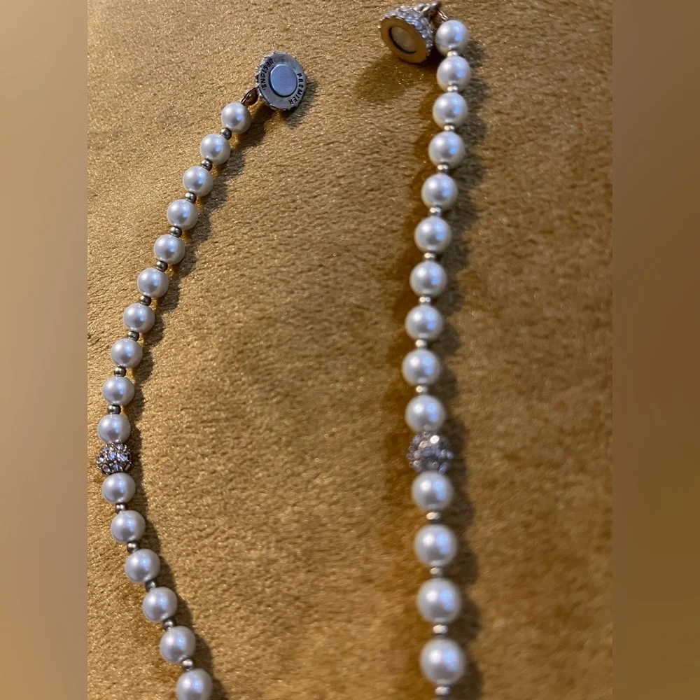 Premier Design Pearl Set - Picture 3 of 4